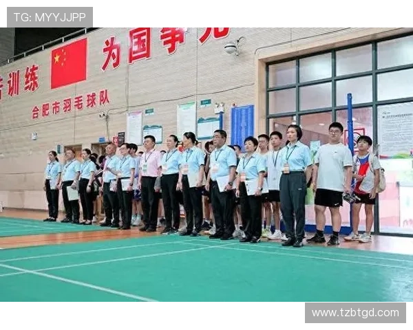 南京羽毛球队在全国羽毛球耐力排行榜中荣登第七名展现出强劲实力 南京羽毛球队在全国羽毛球耐力排行榜中荣登第七名展现出强劲实力
